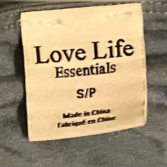 Soft Light Blue Romper with Pockets - Picture 5 of 5